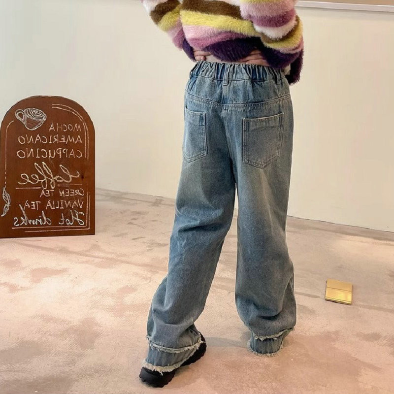 Есенни модни панталони за момичета Леко разширени свободни дънкови панталони Пролет Нови персонализирани пачуърк Ежедневни детски дънки