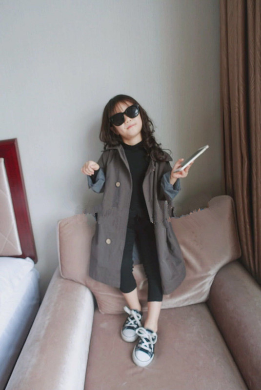 Яке за момичета Корейска ветровка с дълъг абзац 2023 Пролетно и есенно модно палто Деца 3-8 години