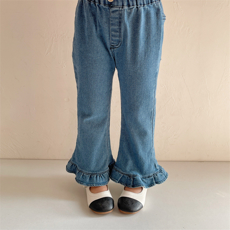 Пролетни момичешки едноцветни дънкови клоширани панталони Детски ежедневни универсални дънки