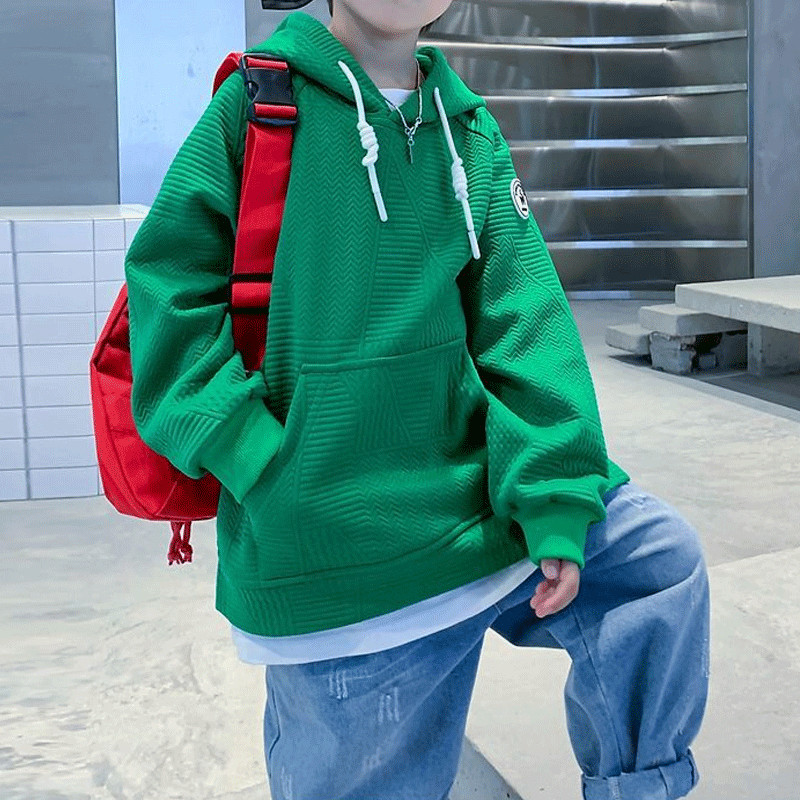 Nova dječja odjeća za proljeće 2023. Raglan Top za dječake Zgodna korejska verzija Jednobojne majice s dugim rukavima i džepovima Trend