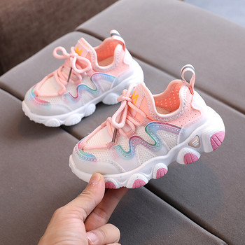 2022 Дишащи маратонки за малко момче Еластичен плат Модни бебешки маратонки Розови спортни обувки за момичета Маратонки D07083