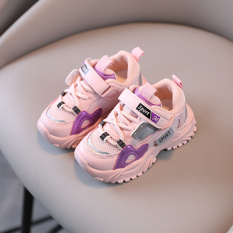 Kvalitetna prekrasna dječja ležerna obuća bez mirisa, čista, uredna dječja obuća, boja zakrpe za malu djecu, lijepe dječje tenisice, dječak, djevojčica F01212