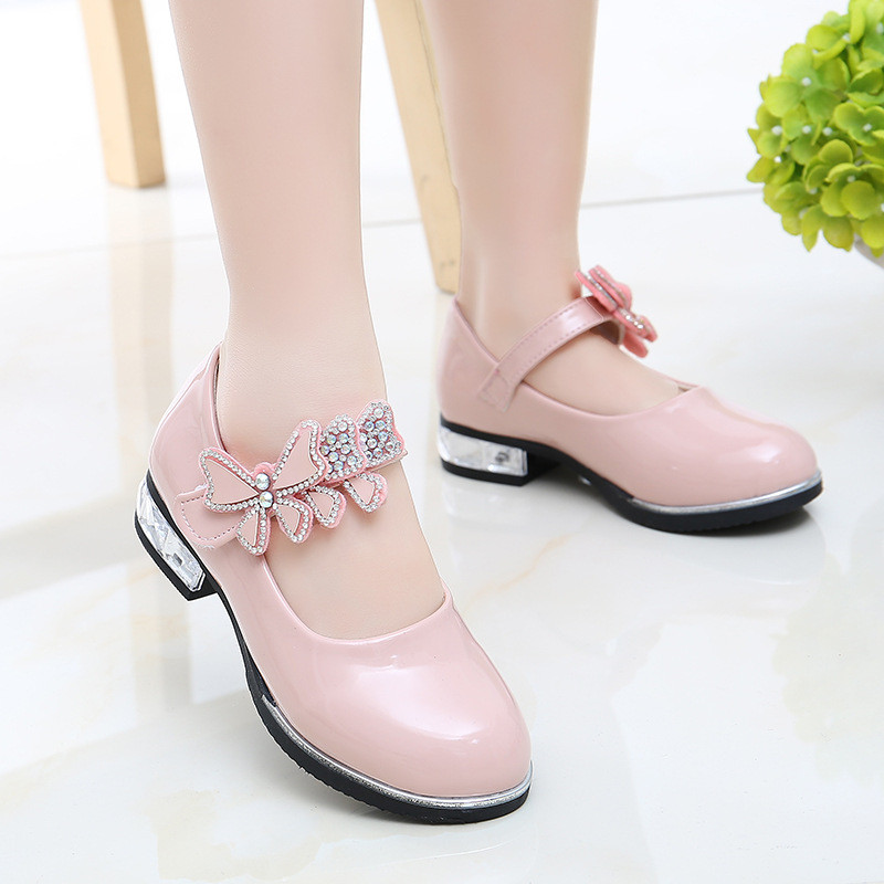 Kožne cipele za djevojčice 2023. Proljeće ljeto PU lakirana koža Dječje svečane cipele Visoke pete Svečane cipele s leptir čvorovima za vjenčani šik