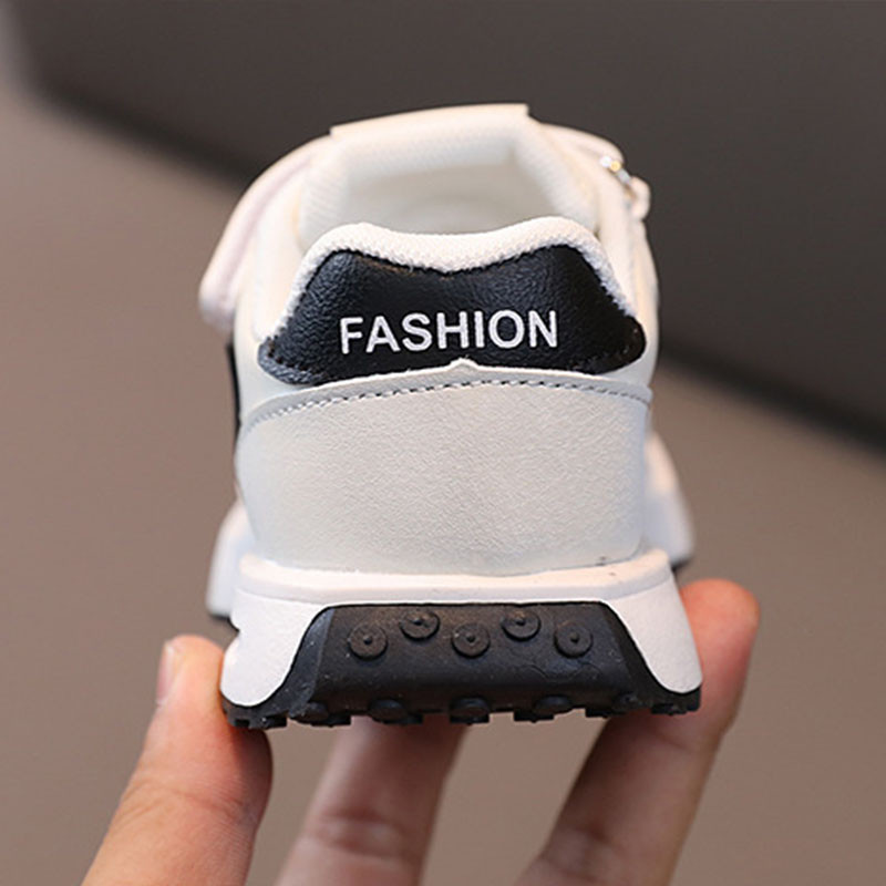 Najbolje opcije za 2023. Bijele ležerne dječje tenisice za proljetnu garderobu Modni likovi Dječaci Djevojčice Dječje ležerne cipele G08103