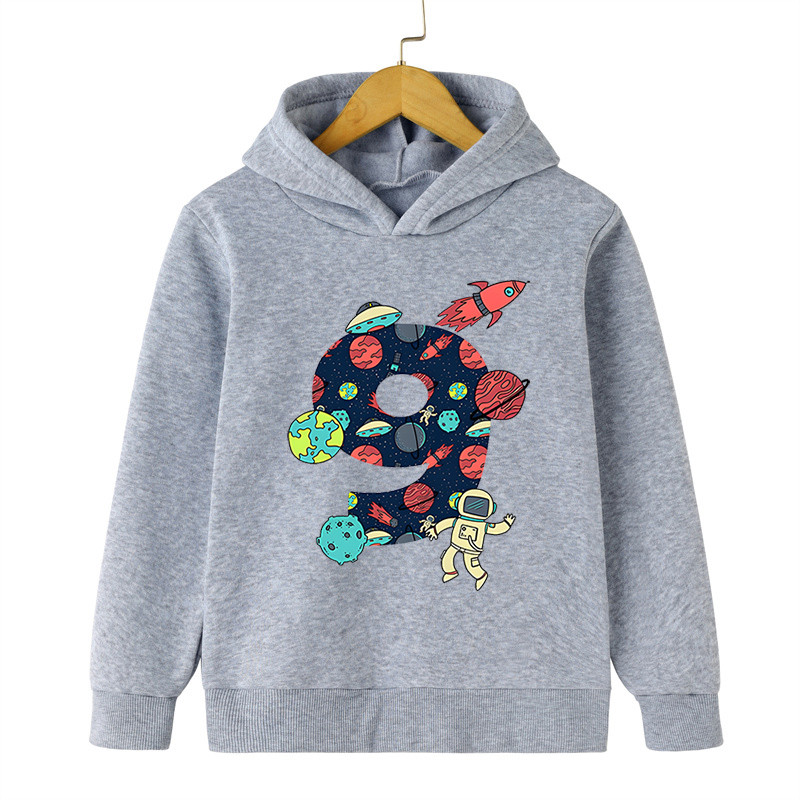 Dječje majice s grafičkim brojevima rođendana od 1 do 9 Crtići Astronaut Odjeća za dječake Smiješna svemirska galaksija Hoody Girls Slatke majice s kapuljačom