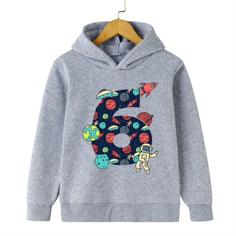 Dječje majice s grafičkim brojevima rođendana od 1 do 9 Crtići Astronaut Odjeća za dječake Smiješna svemirska galaksija Hoody Girls Slatke majice s kapuljačom