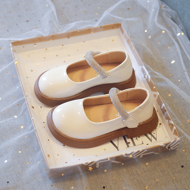 Ljetne nove male kožne cipele s kamenčićima za male djevojčice, jednostavnog stila, jednobojne male kožne cipele