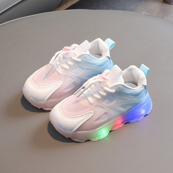 2023 Есен Нови момчета LED светещи спортни детски обувки Мека подметка Мигащи маратонки Момичета Преливащ цвят Ежедневни сандали за бягане