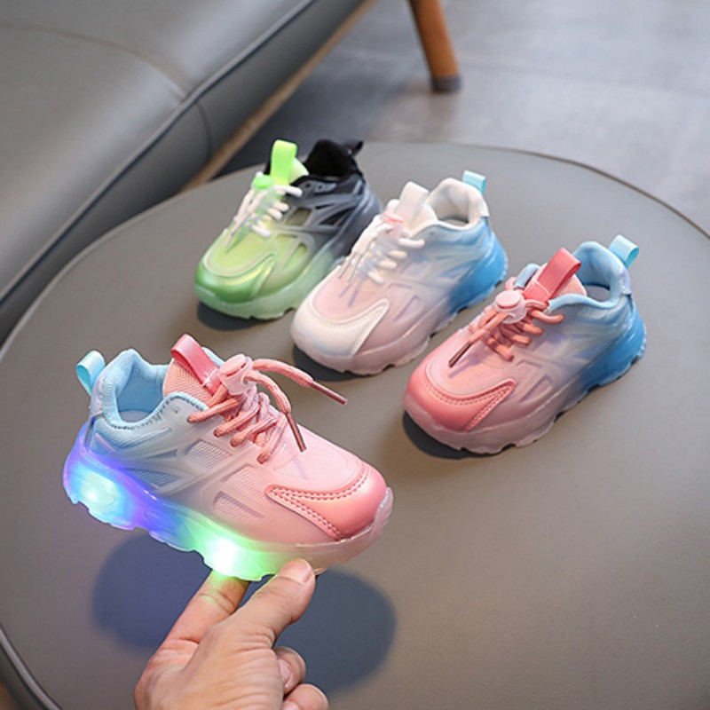 Jesen 2023. Novo za dječake LED svjetleće sportske dječje cipele Mekani potplat Trepćuće tenisice Djevojčice Gradient boje Ležerne sandale za trčanje