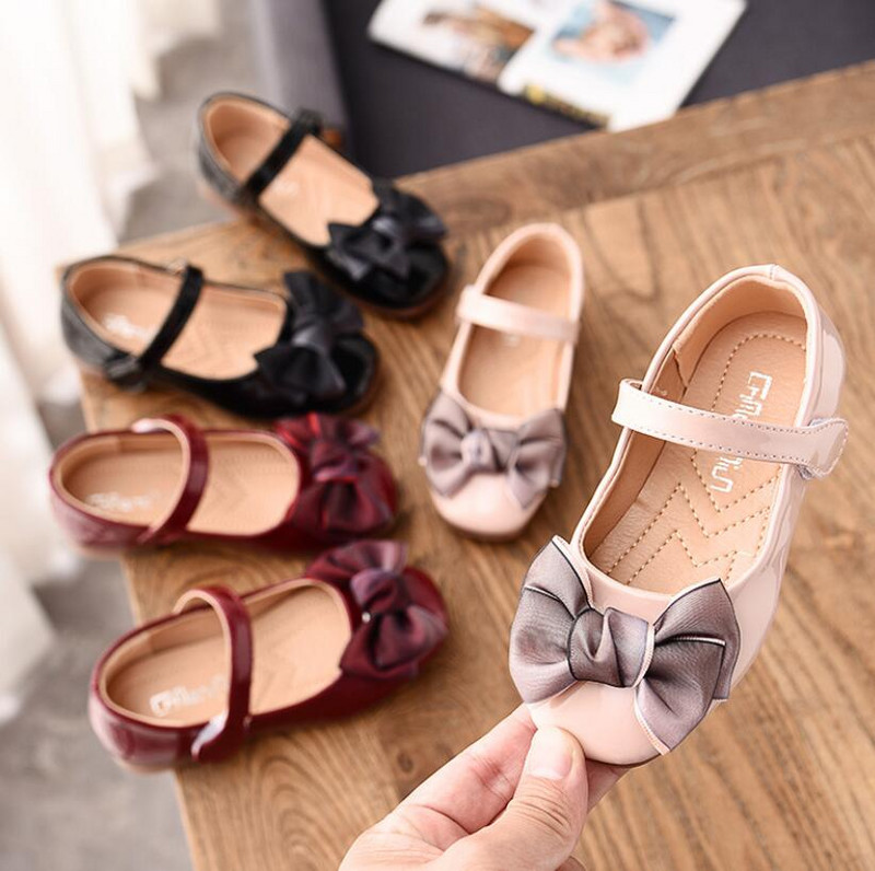 Dječje školske cipele Cipele za princeze Crveno ružičaste crne sandale Dječja kožna svečana haljina Ravna mačka Sandale za djevojčice Dječje ležerne tenisice