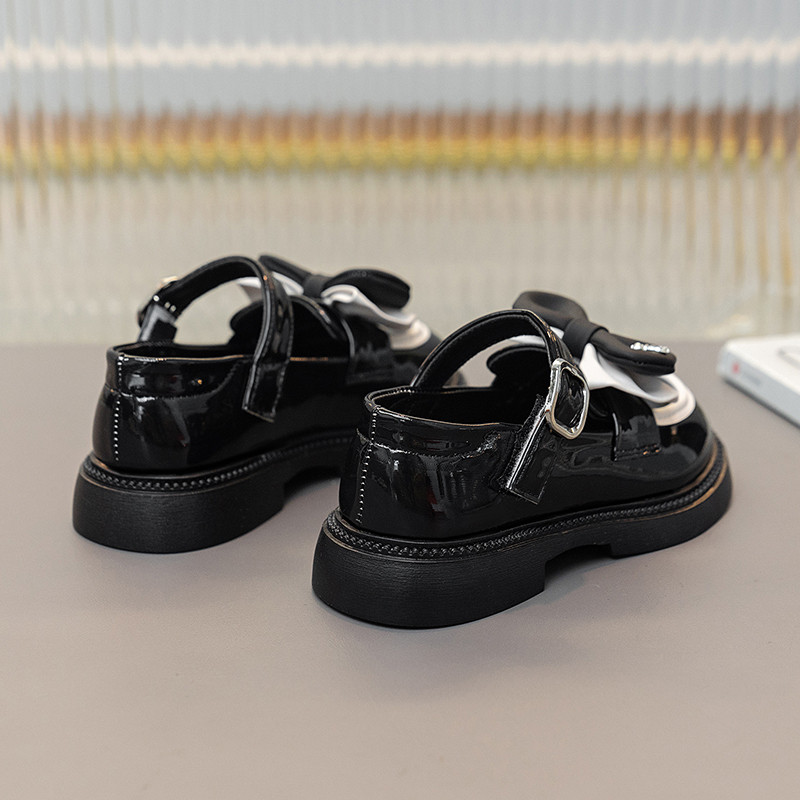 2023 Dječje mokasine za djevojčice Svestrane prozračne jednostavne krune Neklizajuće kožne cipele princeze Besplatna dostava Dječje mokasine