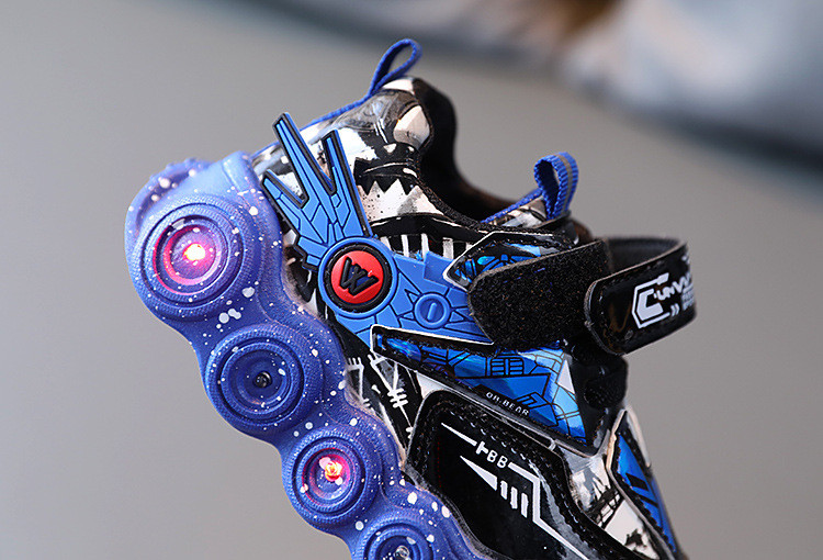 Proljeće i jesen 2023. Novo LED korejsko osvjetljenje mekog potplata za dječake Dječje cipele Tenisice s mekim potplatom iz crtića Osvjetljenje obuće