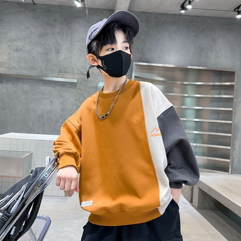 Jesenska odjeća za dječake Ulične džempere Proljeće 2023. Nove dječje majice usklađenih boja Trendi modni pulover za bebe