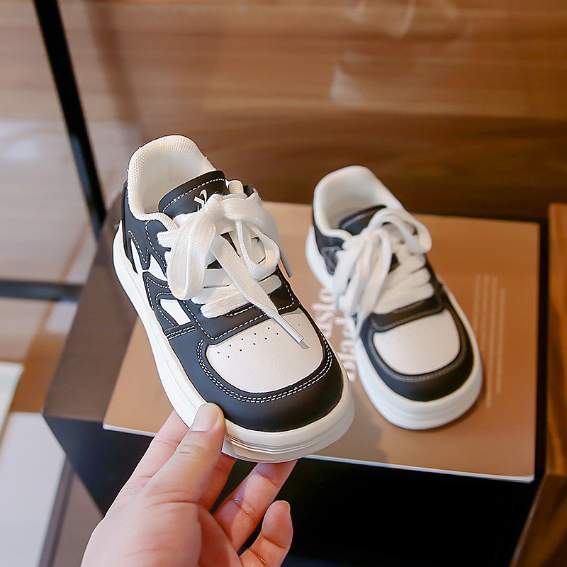 Dječja sportska obuća Modna dječja obuća za trčanje Meke cipele za dječake Djevojčice Kožne tenisice Ležerno proljeće i jesen