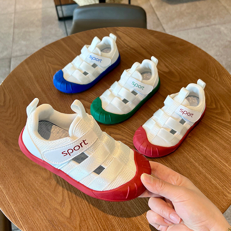Zapatillas Niño Ljetna dječja cipela Nova mrežasta mekana potplata za dječake Cool cipela za plažu Izdubljena šarena cipela za djevojčice Tenis za dojenčad