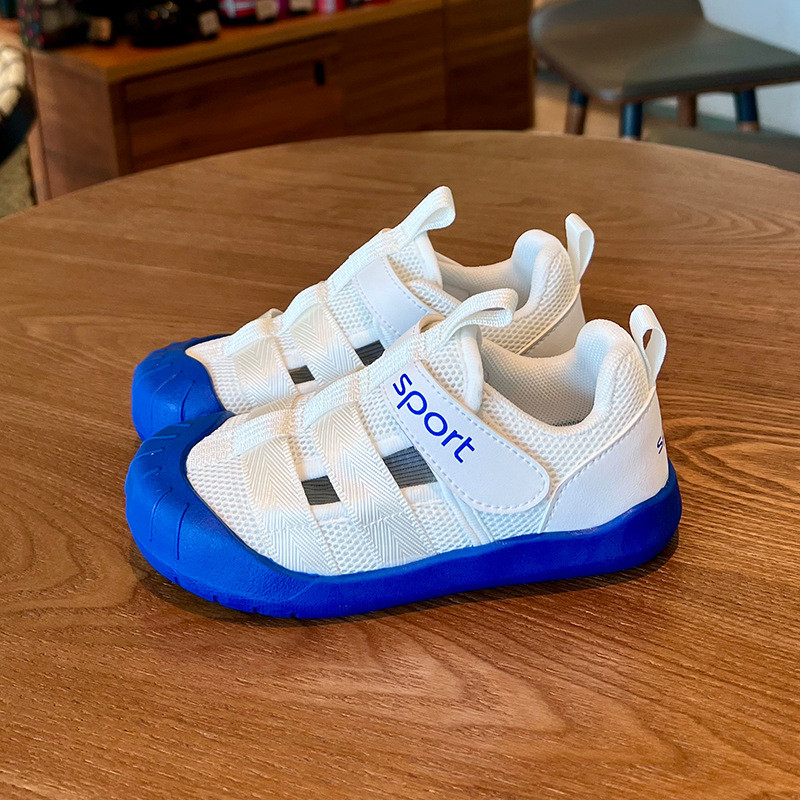 Zapatillas Niño Ljetna dječja cipela Nova mrežasta mekana potplata za dječake Cool cipela za plažu Izdubljena šarena cipela za djevojčice Tenis za dojenčad