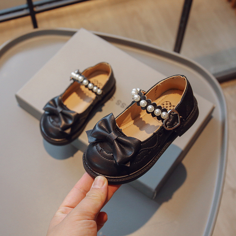 Ljeto 2023 Lolita stil Čipkasta mašna kožne cipele Dječje Pearls Princess mokasine Kožne cipele za djevojčice Dječje Plitke Meke Jednostavne