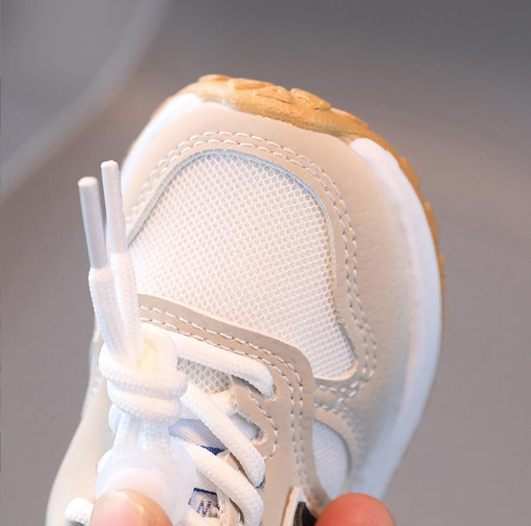 Vruće proljetne nove dječje cipele Tenisice za dječake Dječja obuća Modna ležerna sportska kožna obuća za trčanje za djevojčice