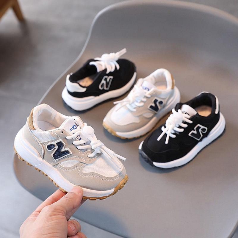Vruće proljetne nove dječje cipele Tenisice za dječake Dječja obuća Modna ležerna sportska kožna obuća za trčanje za djevojčice