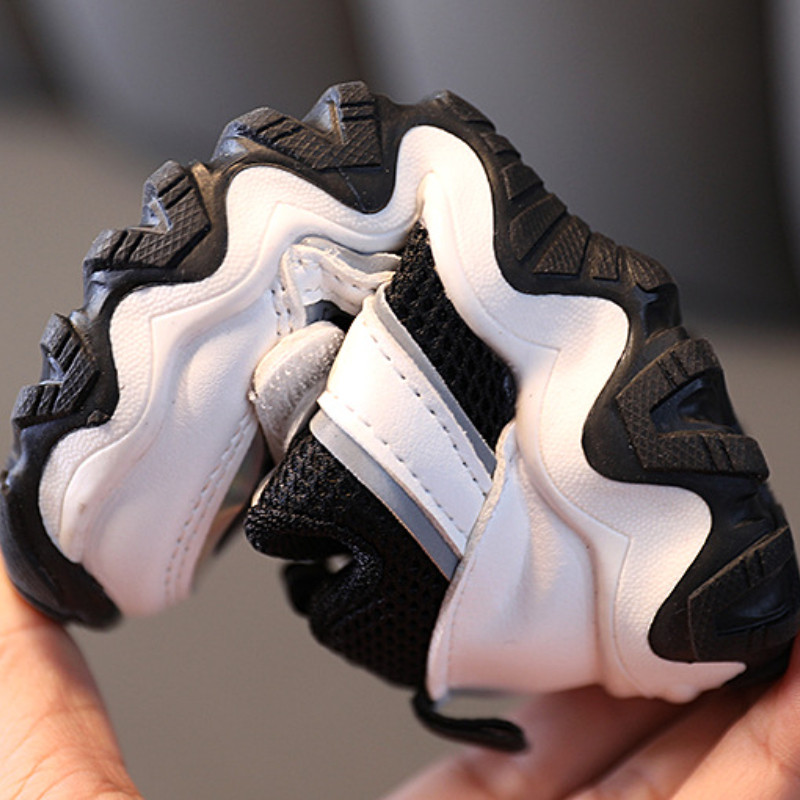 Dječje mrežaste prozračne tenisice za dječake Djevojčice 2023. Proljeće Jesen Nova moda Dječja obuća s mekim potplatom Ležerna obuća Sportske tenisice za trčanje