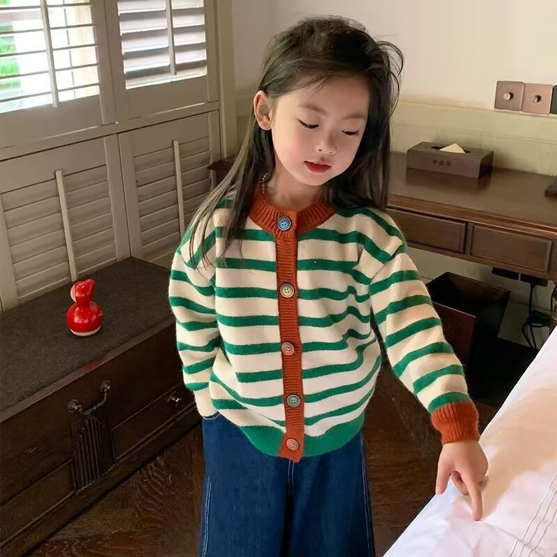 Dječji pleteni kardigan za djevojčice jesen 2023. Novi dječji gornji dio s kontrastnim prugama Dječji pleteni džemper kaput Zimska odjeća za djevojčice