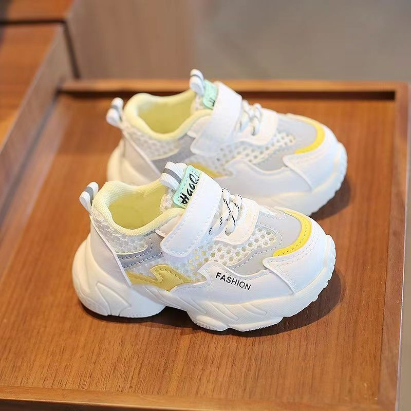 Zapatillas dječja ležerna obuća Nova ljetna mrežasta sportska obuća za dječake Neklizajuća beba Cipela za malu djecu Meki potplat Cipele za djevojčice Dječje tenisice 신발