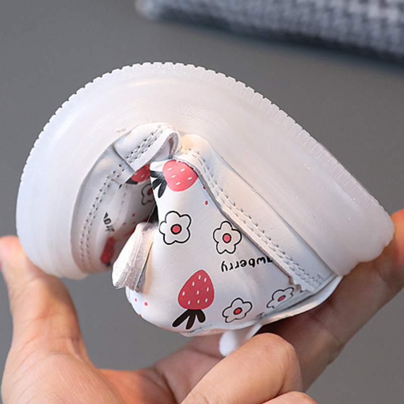 Dječje LED cipele za djevojčice Svjetleće osvijetljene ležerne modne prozračne bebe Dječaci Djevojčice Sport za trčanje Dječje tenisice s mekim dnom