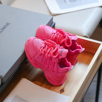 Нови маратонки за момичета от 2023 г. Универсални с връзки Прости нехлъзгащи се Пролет Есен Момчета Розово Розови Сладки детски обувки Drop Доставка Нехлъзгащи се