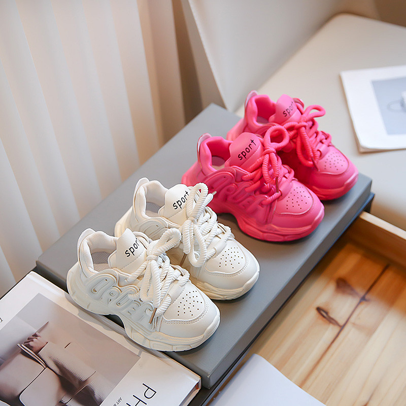Nove tenisice za djevojčice iz 2023. Svestrane tenisice na vezanje, jednostavne, neklizajuće, proljeće, jesen, dječačke, ružičasto ružičaste, slatke dječje cipele, isporuka u paketu, ne kližu se