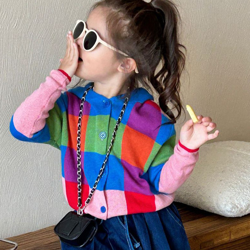 Jesen 2023. Novi pulover za djevojčice Dječja odjeća Džemper s kapuljačom za korejske djevojčice s više svijetlih kontrasta i kardiganom