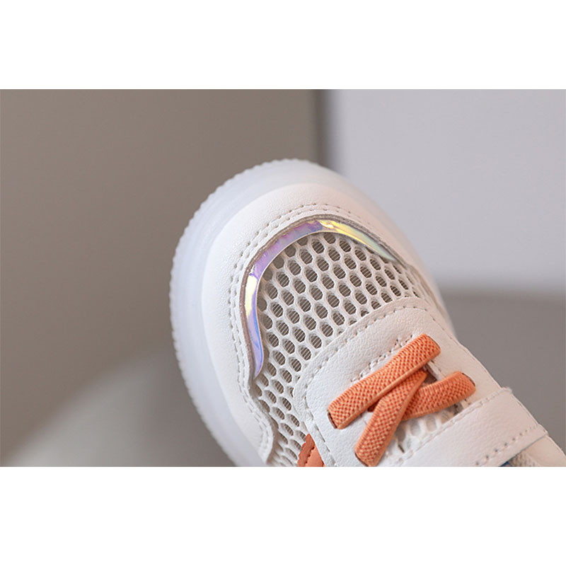 Ljetne cipele za malu djecu s LED svjetlima Svjetleće tenisice za djecu Djevojčice Mekani potplat Prozračne svjetleće cipele Mali medo Tenis poklon