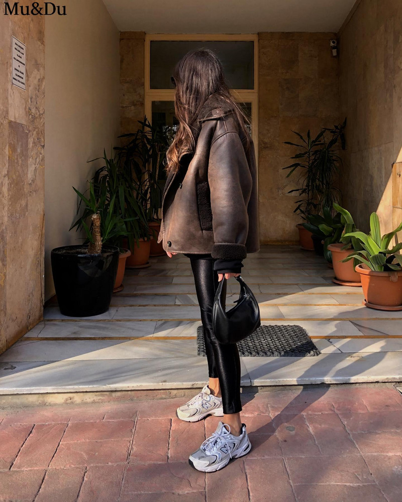 Mu&Du 2023. Zimska ženska nova vintage jakna od umjetne kože od janjeće vune s debelim reverom, jednoredno kopčanje, topli kaputi s uličnim džepovima