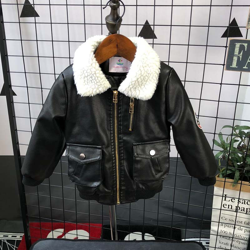 Novopristigli kaputi za dječake Jesen Zima Moda u Kini Dječja toplija pamučna PU kožna jakna za djecu od 2-6 godina Vruće