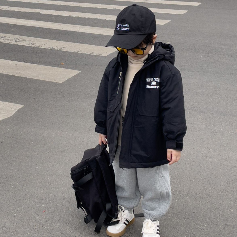 2023Nova zimska pamučna jakna za dječake, dječja topla pamučna vjetrovka s kapuljačom, ležerna dječja odjeća 2-14