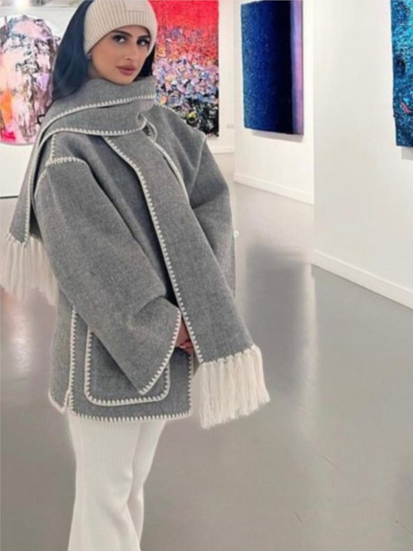 Ženski kaput s kontrastnim kopčanjem i šalom, dugih rukava, prevelika široka jakna s resicama 2023., modne ležerne majice jesen-zima