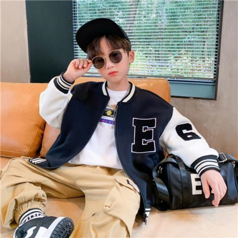 Ulična uniforma za bejzbol s jednim kopčanjem, s O-izrezom, ležerne jakne s ispisanim slovima i krpicama, modne jakne za dječake, proljeće jesen