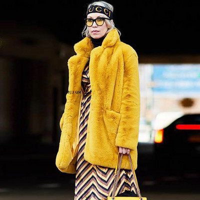 Jauns Sieviešu ziemas silts mākslīgās kažokādas mētelis biezs sieviešu vidējs -gars mētelis, nolaižams apkakle Plīša mākslīgās truša kažokādas jaka silta sieviete