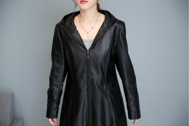 3XL bőrkabát női 2023 új női bőrkabát, hosszú vékony kapucnis motoros női bőrruházat fekete