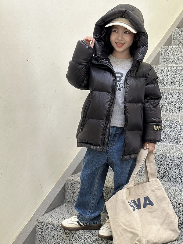 Bērniem Dūnu jakas Ziemas silts Melns Zelts Kokvilnas Mētelis Korejas stila 4-12 gadus veci zēni Meiteņu rāvējslēdzējs Virsdrēbes XMP471