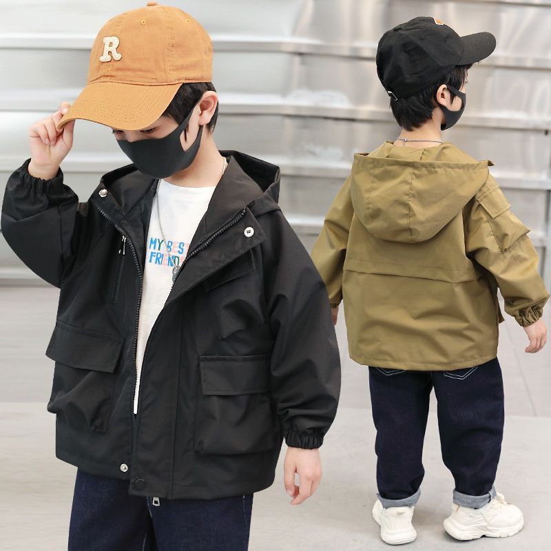 2023. őszi tavaszi gyermekruházat fiúk kapucnis dzseki cipzár tömör, többszörös zsebek, divatos 5-14 éves korig