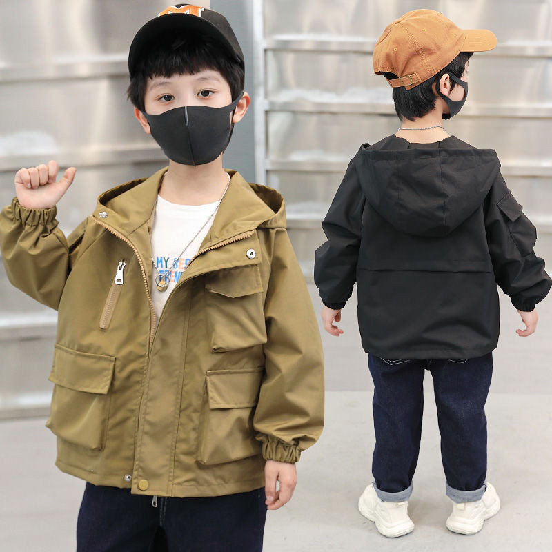 2023. őszi tavaszi gyermekruházat fiúk kapucnis dzseki cipzár tömör, többszörös zsebek, divatos 5-14 éves korig