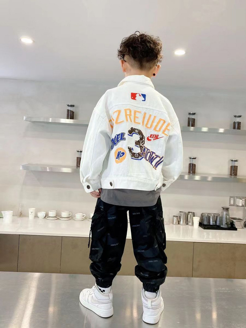 Pusaudžu 2023. gada jauns kovboju pavasara rudens bērnu mētelis īsa stila meitenēm džinsa jaka Modes zēnu apģērbs 3 4 5 6 7 8 9 10 11 Jā