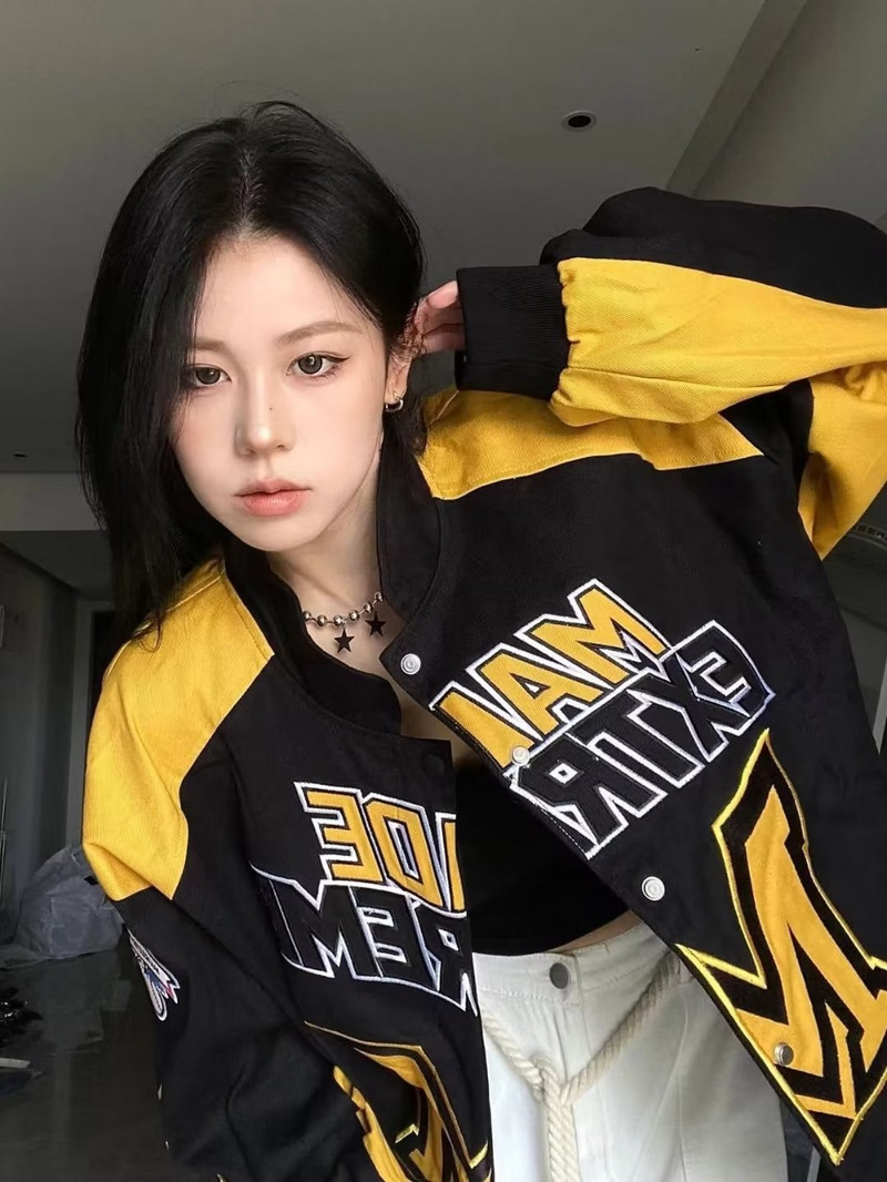 2023. gada sieviešu jaka pavasara rudens burtu apdruka High Street Style Vintage sacīkšu kostīmi Sieviešu lielizmēra garais mētelis