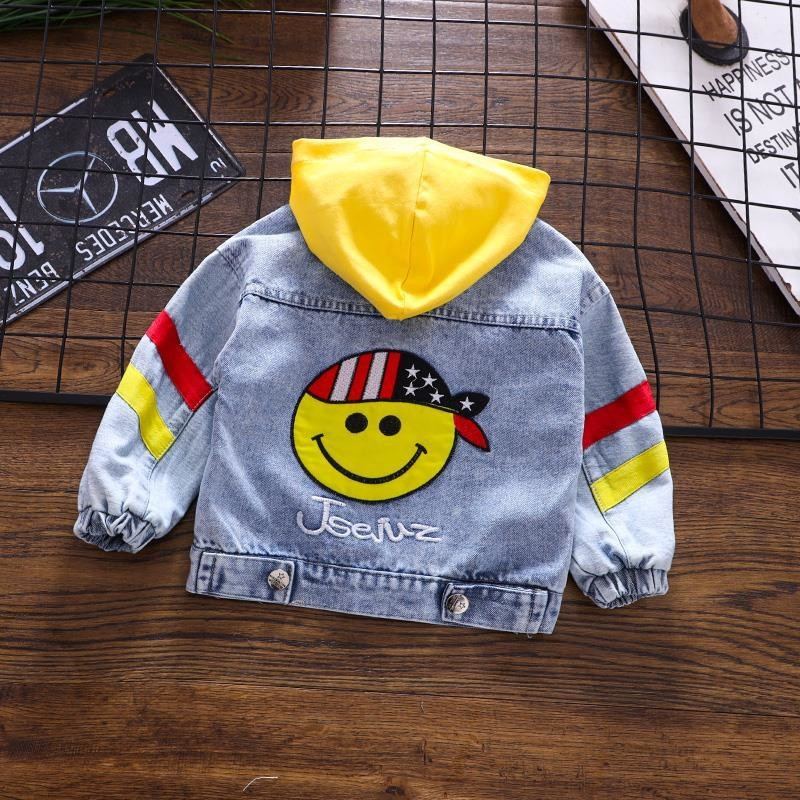 2021. aasta kevadine sügisjope, poisid, tüdrukud, kapuutsiga, üleriided, tuulejakk, teksad, mantlid, lasteriided