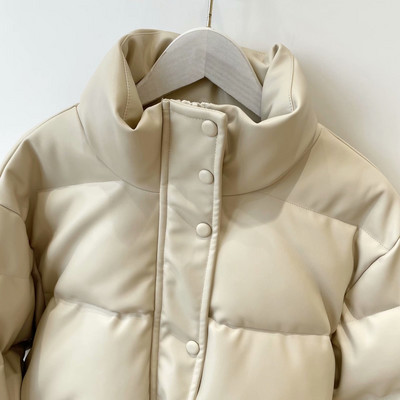 JulyPalette din piele solidă PU pentru femei Jachete scurte din bumbac pentru pâine iarnă groase și calde guler largi Parka pentru damă.