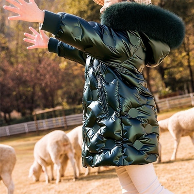 2023 Lányok Parka Hosszú Kabátok Téli Vízálló Szőrmegallér Kapucnis dzsekik Nagy gyerekek Vastag Meleg Pamut Felsőruházat Tinédzser hóruha