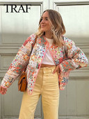 TRAF Sievietēm Jauns šiks Ziemas ziedu apdruka stepēta jaka O kakla ar garām piedurknēm Sievietei ikdienas modes brīvi virsdrēbes Ielu apģērbi