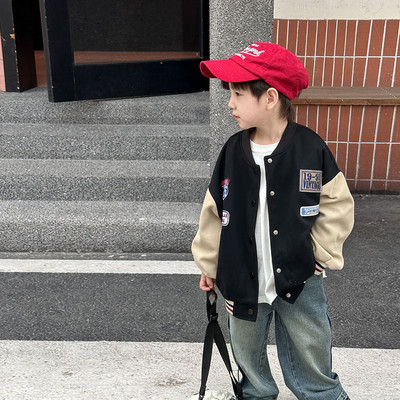 Jachetă pentru copii, ediția coreeană de toamnă 2023, arătos, haină color block, jachetă de baseball cu alfabet pentru băieți, îmbrăcăminte exterioară 3-90