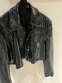 Stil de lux Jachetă scurtă din piele neagră strălucitoare, toamnă, haină răcoroasă, guler mic, tendință