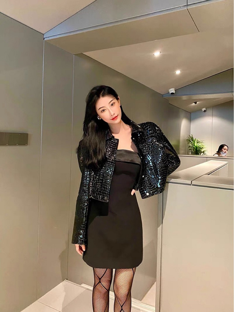 Stil de lux Jachetă scurtă din piele neagră strălucitoare, toamnă, haină răcoroasă, guler mic, tendință